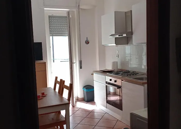 Love House - Apartment On The Beach